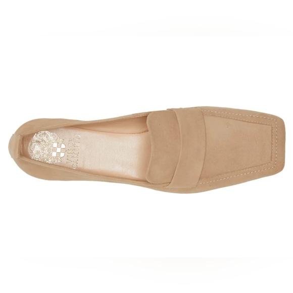 ❌SOLD❌ Vince Camuto Emenlyn Beige Leather Loafer - Picture 5 of 9